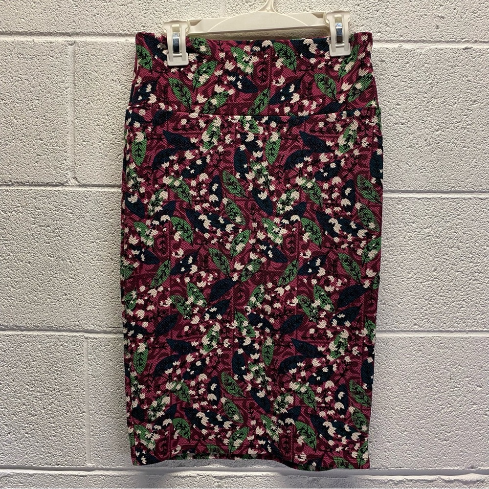 XS Lu La Roe Floral Cassie Skirt